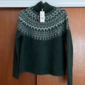 Vineyard Vibes Alpine Fair Isle Mock Sweater Small